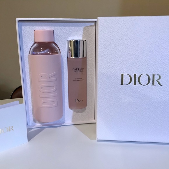 Dior Revitalizing Ritual - Picture 4 of 9
